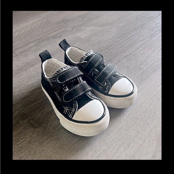 WeeStep toddler shoes, EUC - Picture 1 of 5